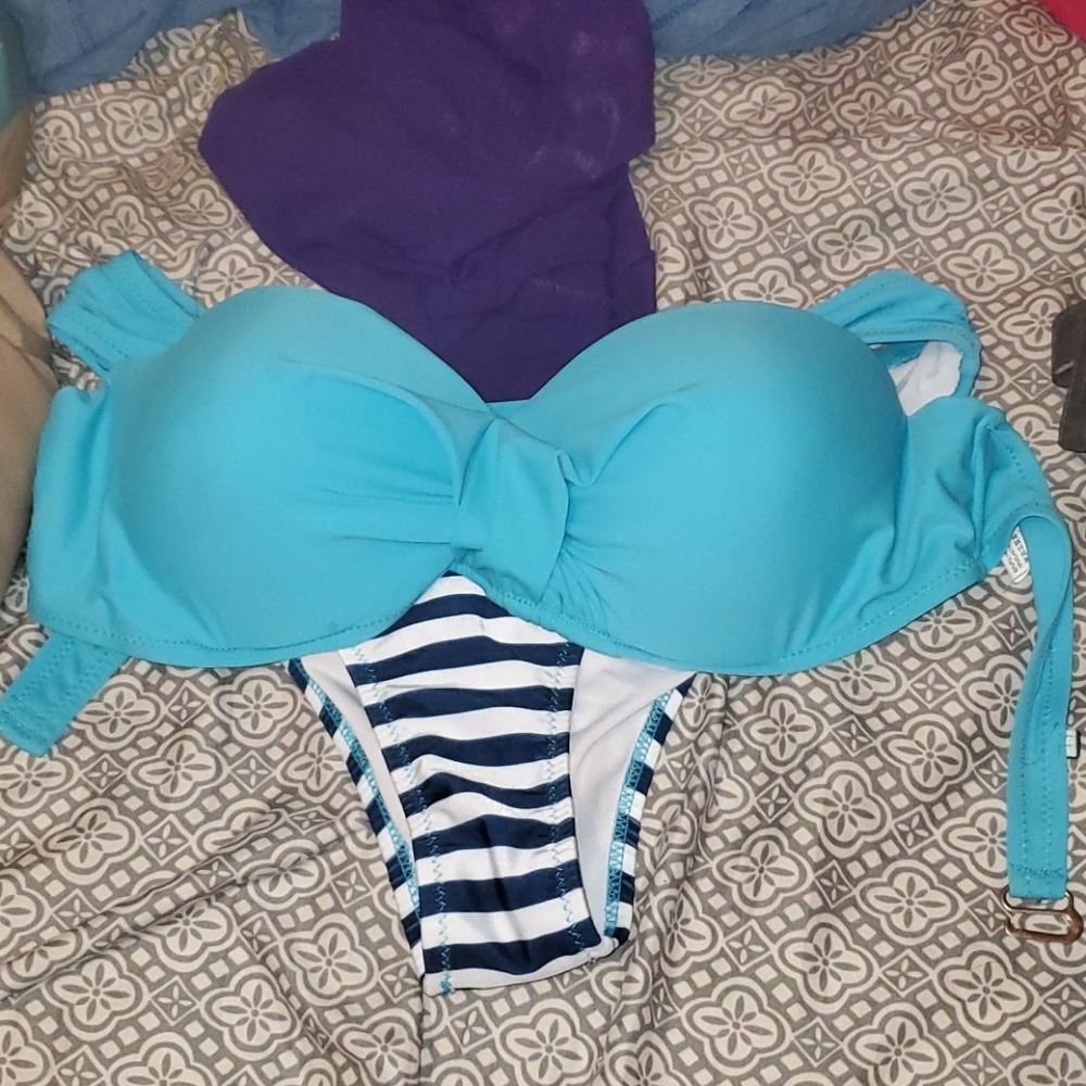Bathing suit